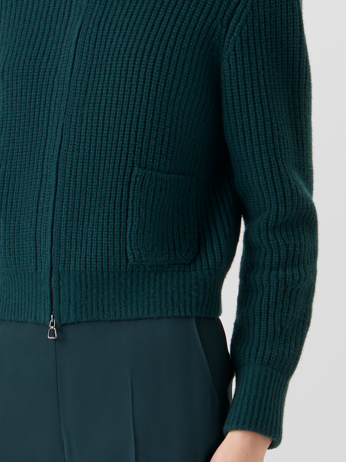 Designer Kurzer Cardigan aus Wolle-Kaschmir mit Bouclé-Kragen - Grün 