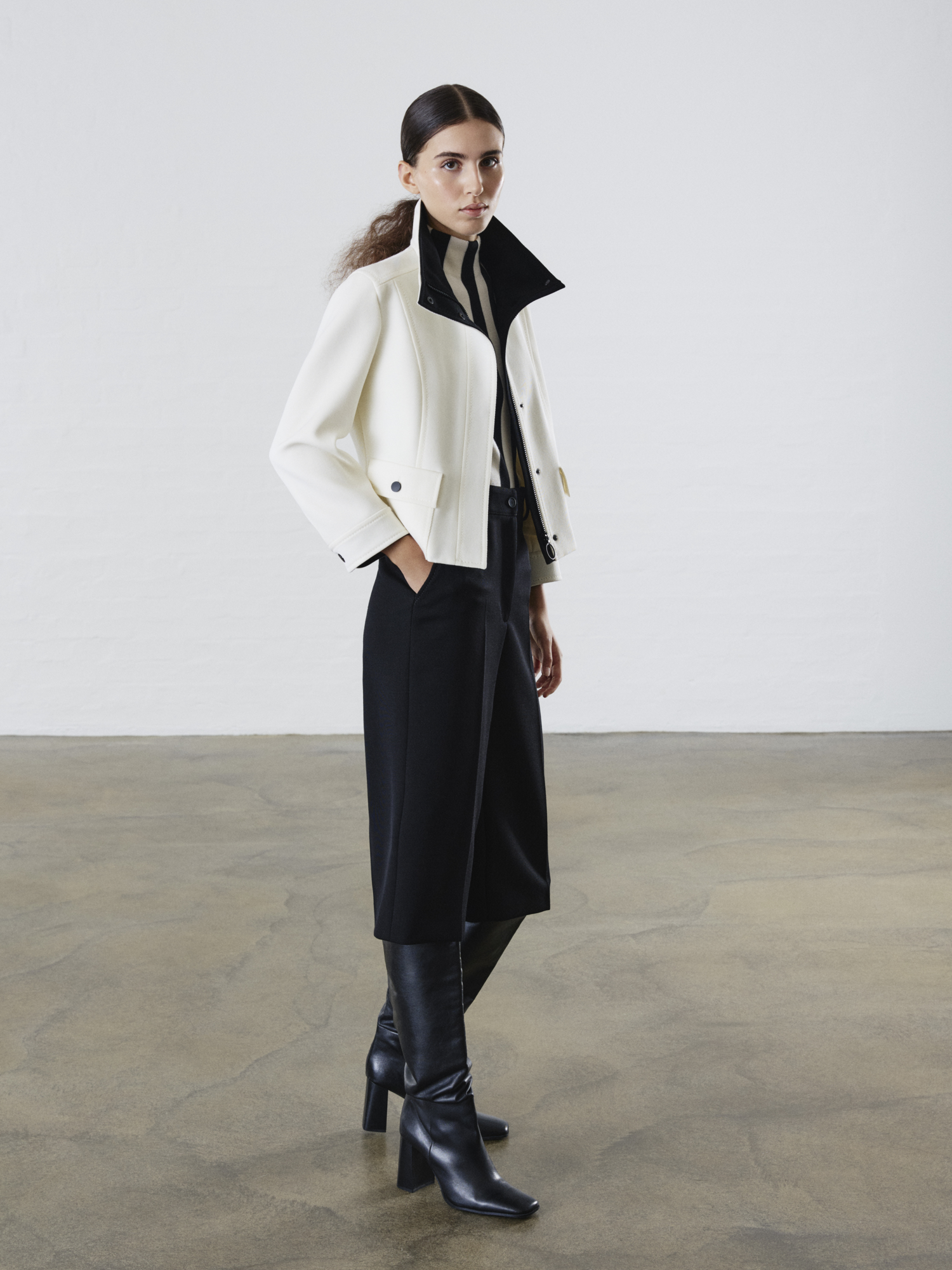 Designer Jacke aus kontrastierendem Woll-Trikotin - Bunt - Ecru 