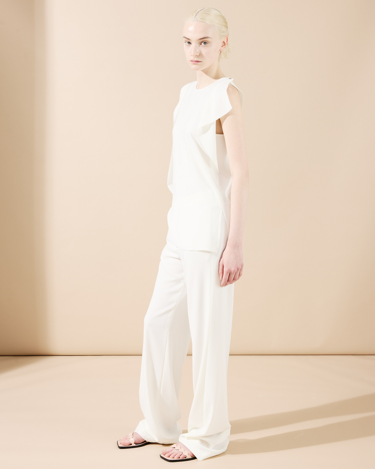 Designer Gerade Laser-Cut-Hose mit elastischem Bund - Ecru - Weiss #editorial