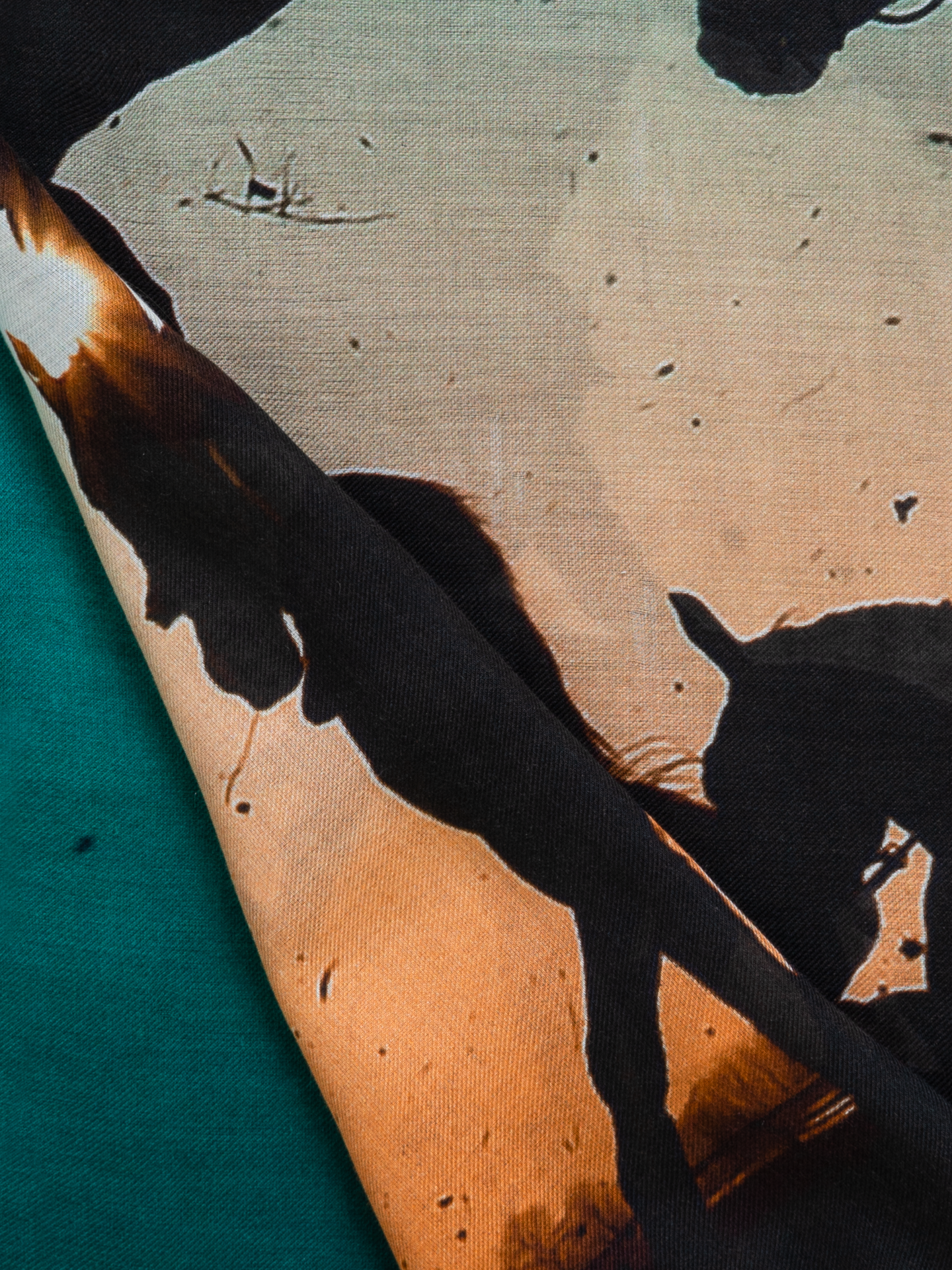 Designer Schal aus Kaschmir und Seide mit Turf-Druck - Bunt