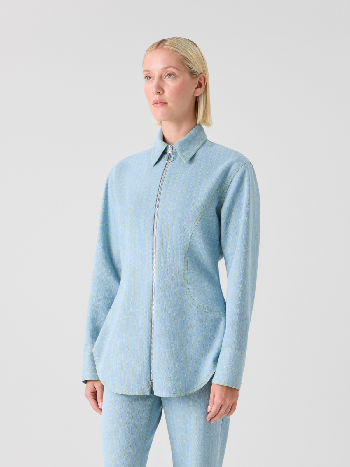 Designer Taillierte Nadelstreifen-Denim-Bluse - Blau