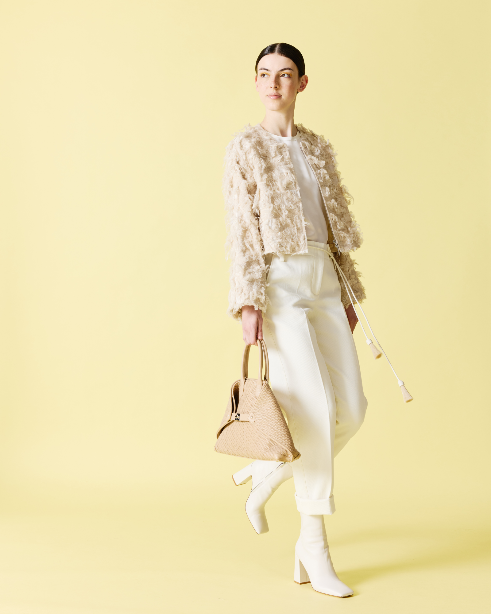 Designer Kurze Jacke in 3D Jacquard - Beige 