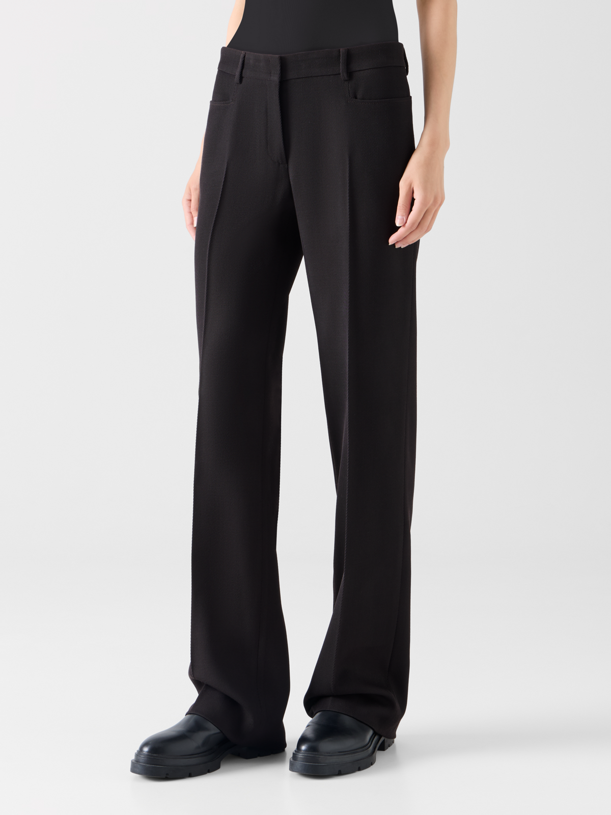 Designer Hose aus Woll-Tricotine mit Paspel vorne - Braun 