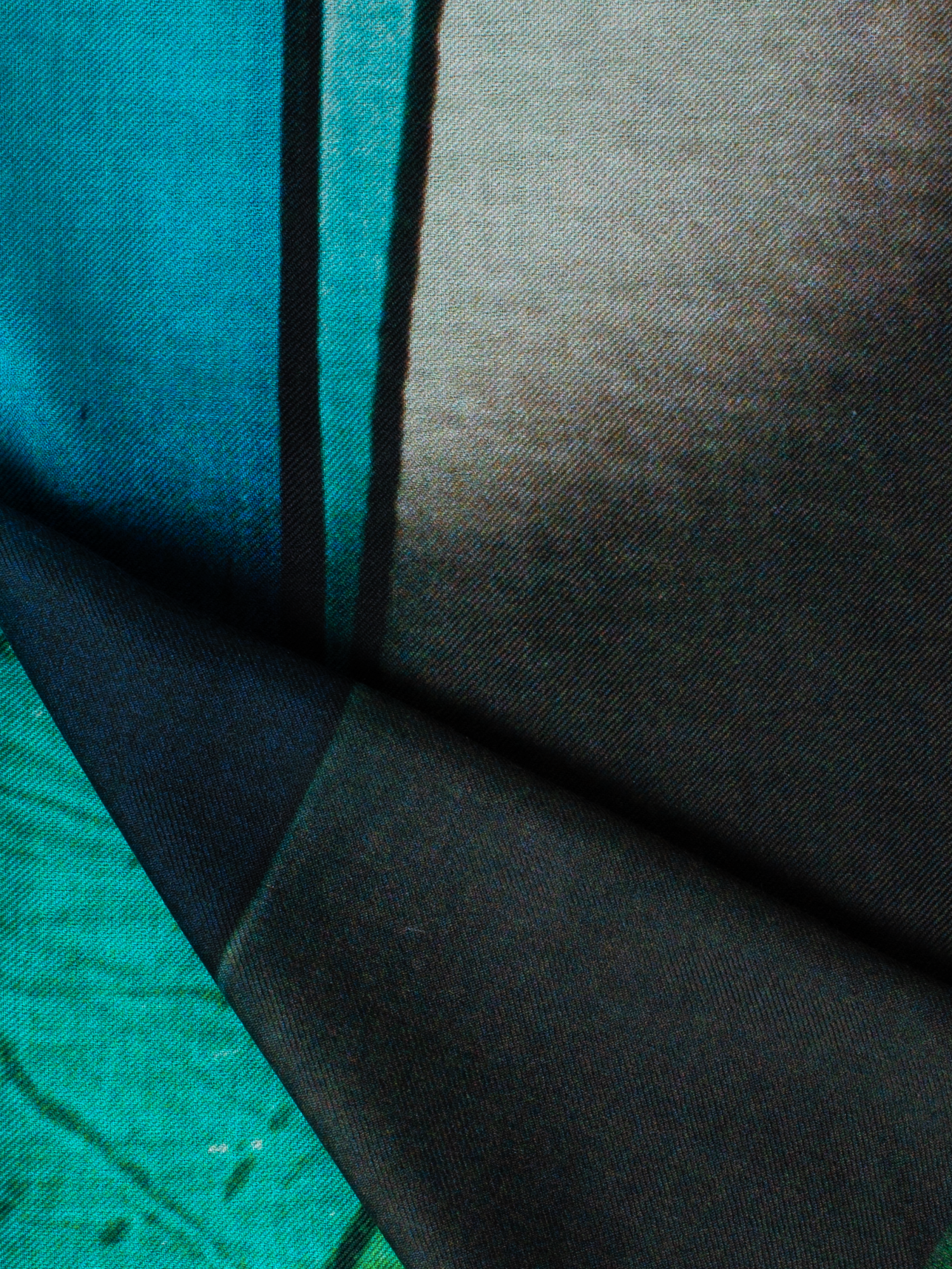 Designer Schal mit Mimosa Liquid Light Druck - Bunt