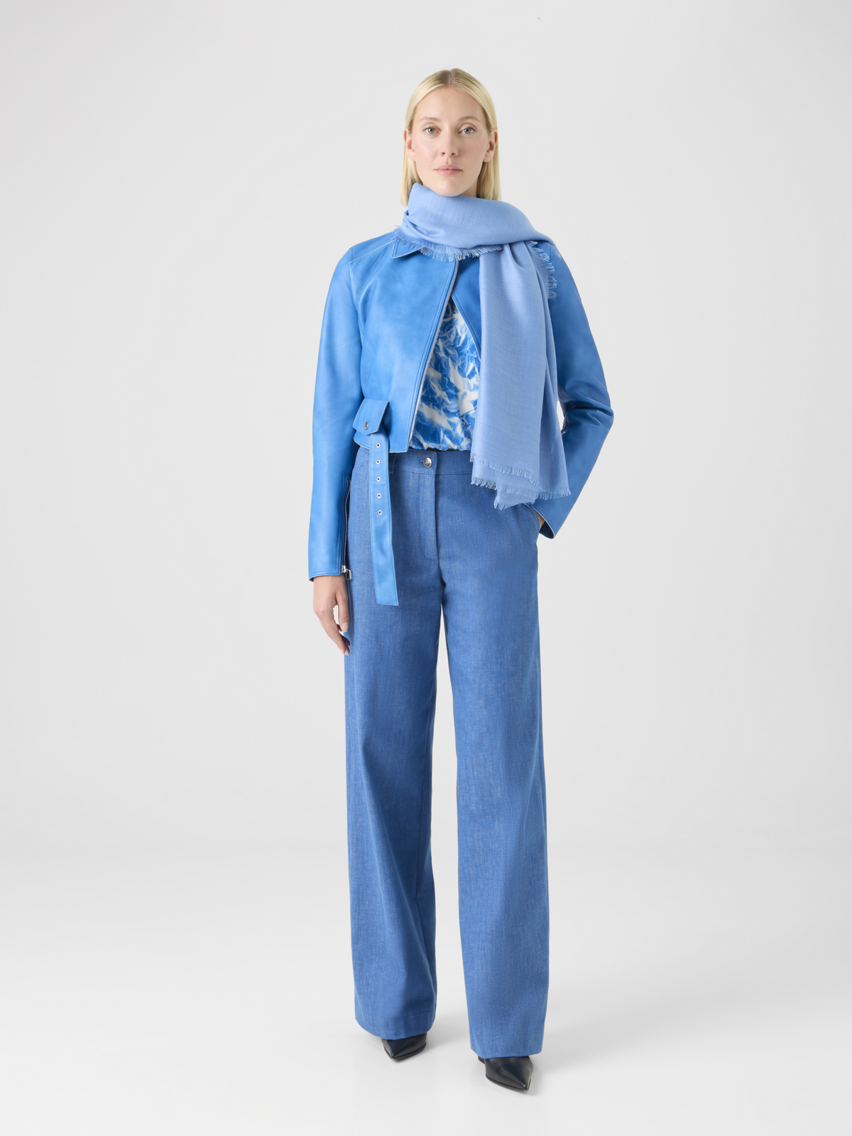 Designer Kaschmir-Seidenschal mit Lurex-Rahmen - Blau #editorial