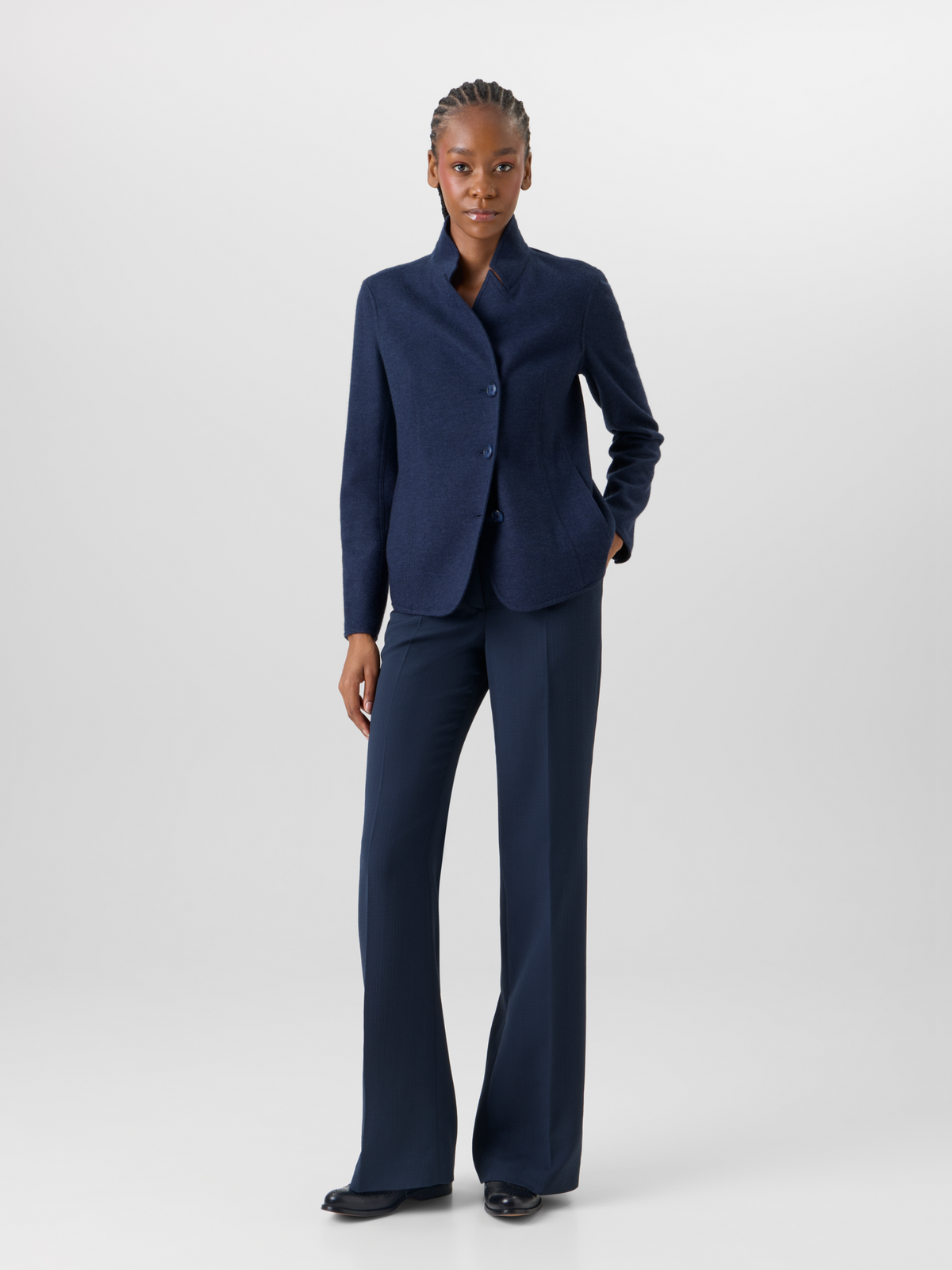 Designer Lima Kurzjacke aus Kaschmirjersey - Blau #editorial