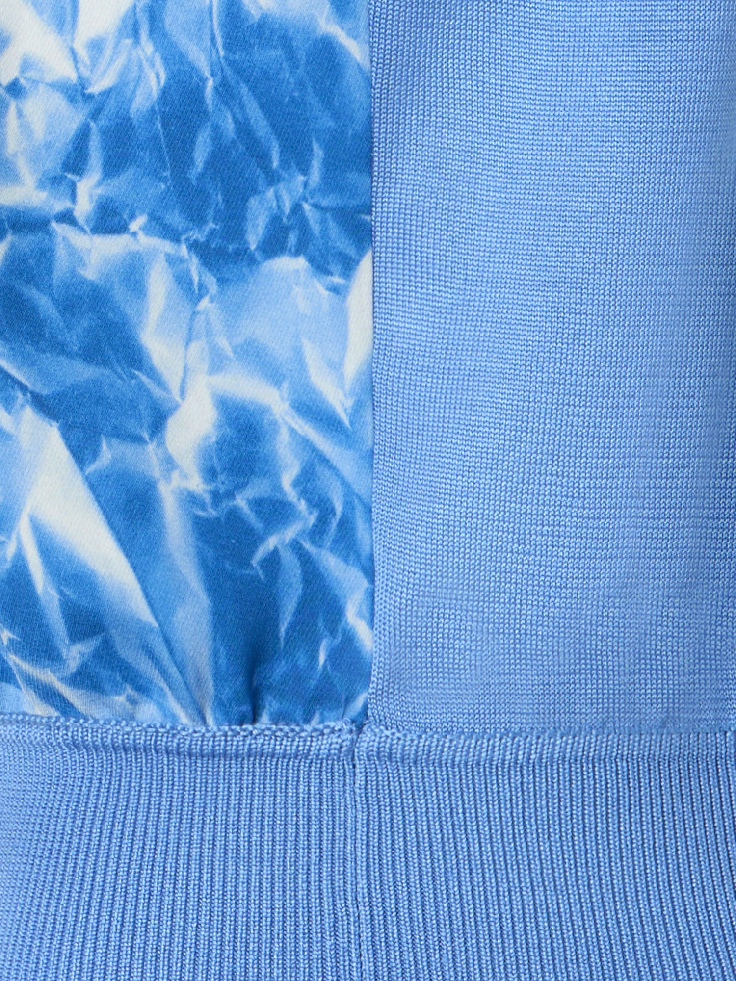 Designer Seidenstrickoberteil mit Whitecaps-Print - Blau