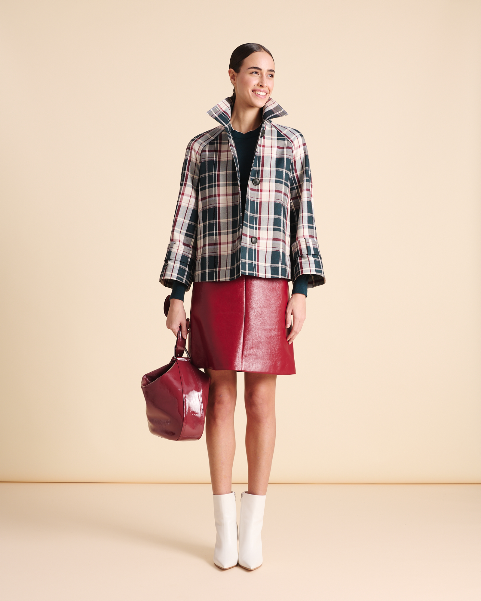 Designer Kurzer Rock aus lackiertem Leder - Rot