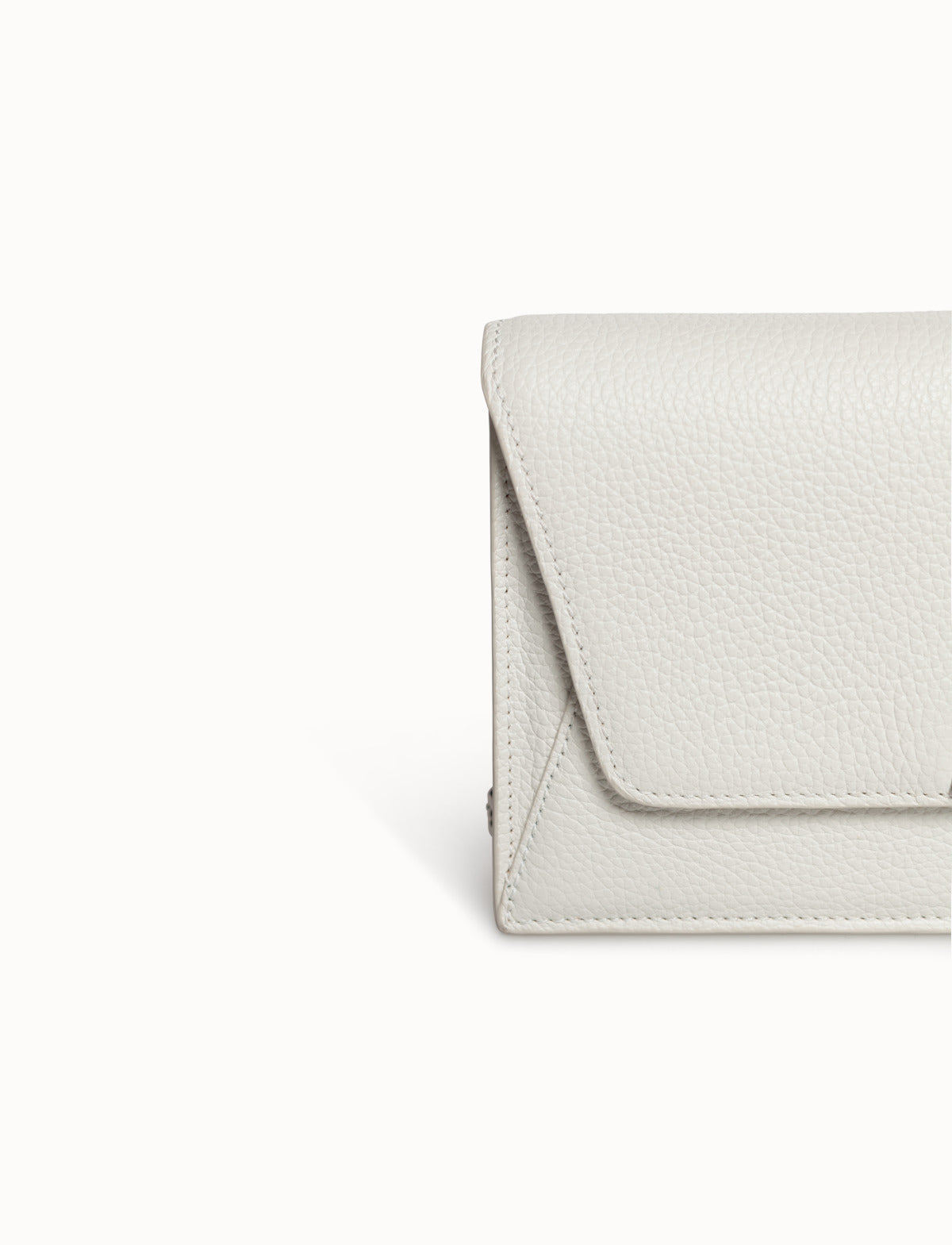 color:white|gallery