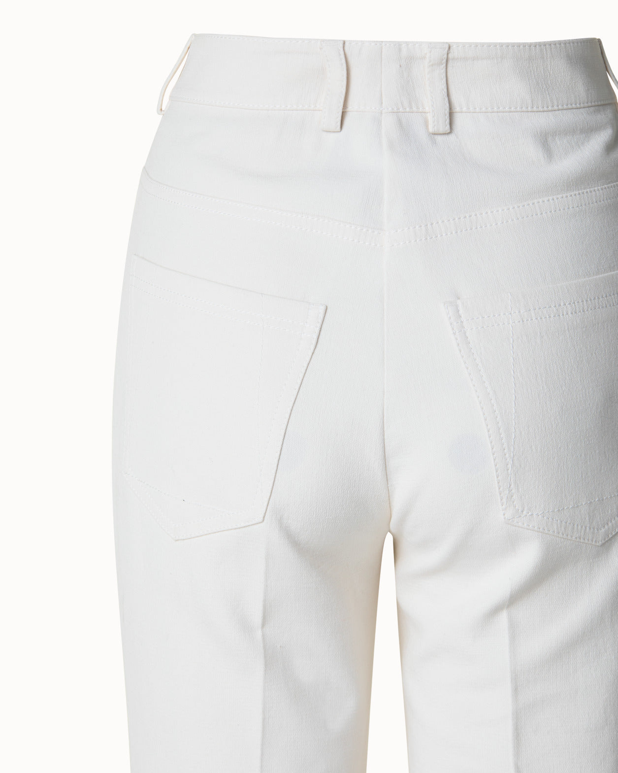 Bootcut Hose aus Baumwoll-Seiden-Stretch-Doubleface - Ecru