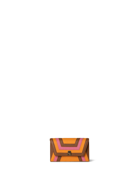 envelope in infinite trapezoid patchwork
