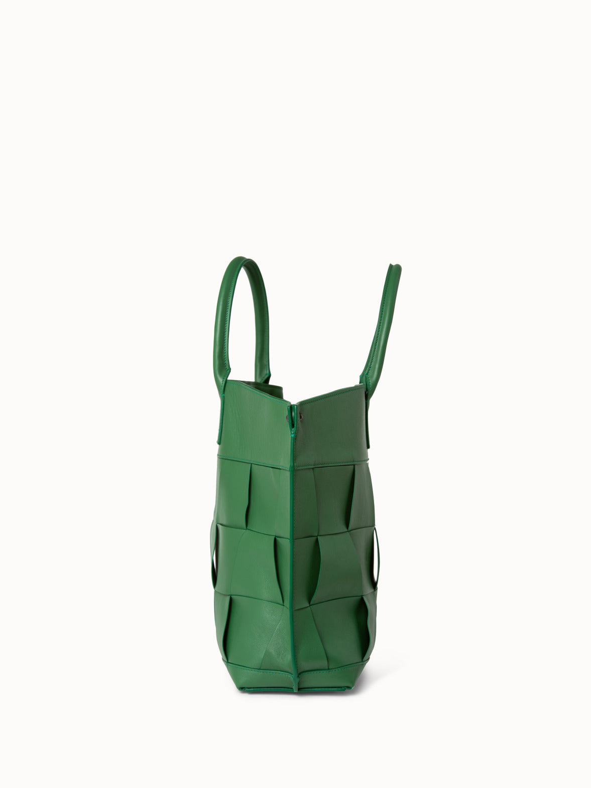 Braided Trapezoids Medium Ai Messenger - green