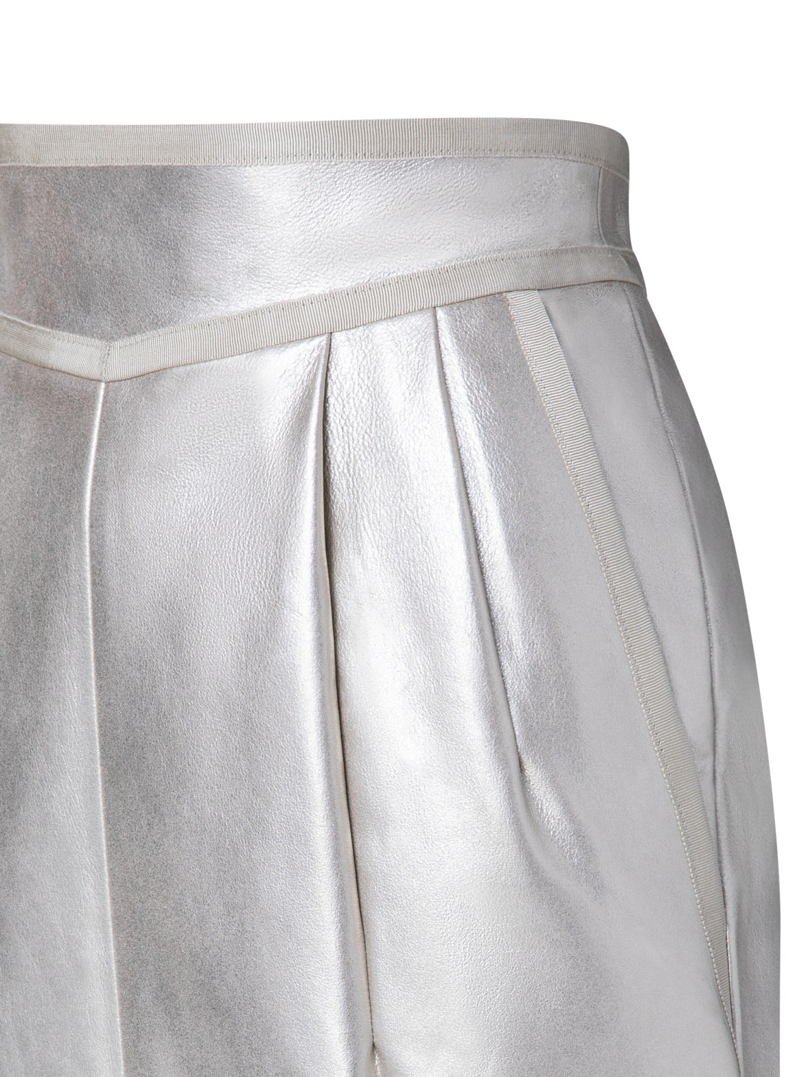 Pearlized Nappa Leather Short Skirt