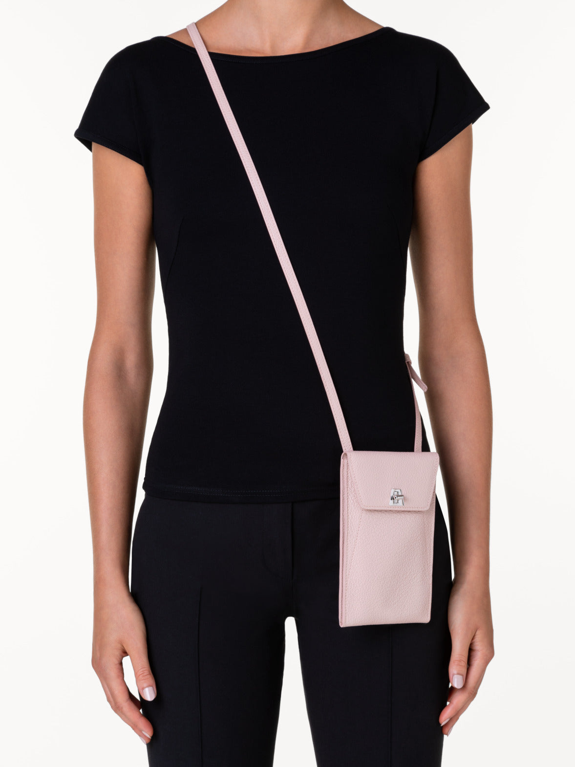 Anouk Phone Pouch in Leather - pink