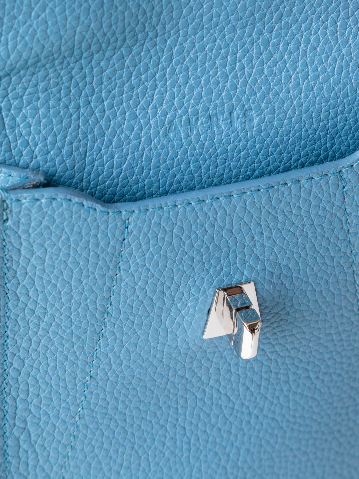 Anouk Phone Pouch in Leather - blue