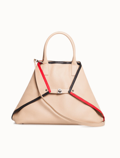 Medium Messenger bag in Linia Treatment Leather