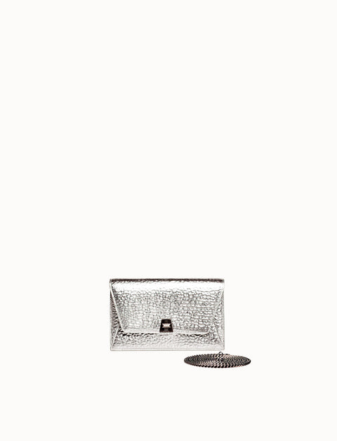 Anouk Envelope In Hammered Leather